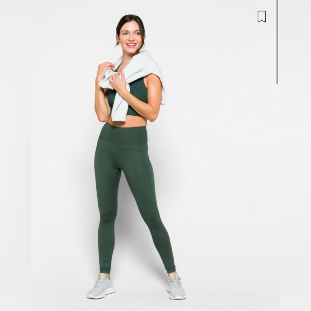 Girlfriend Collective Natalia Compressive High Rise Performance Capri Legging